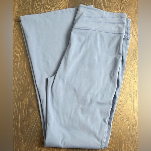 Light Blue Flared Leggings - Picture 4 of 6